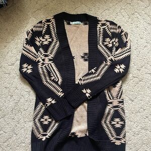 Size M Maurice’s sweater